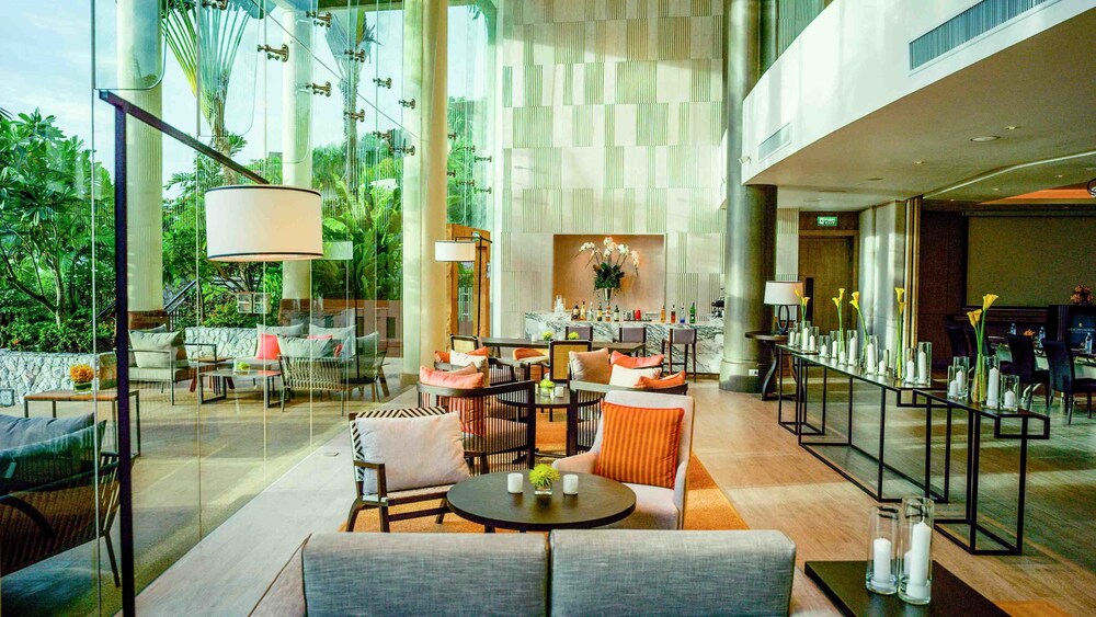 Hotel Lounge
