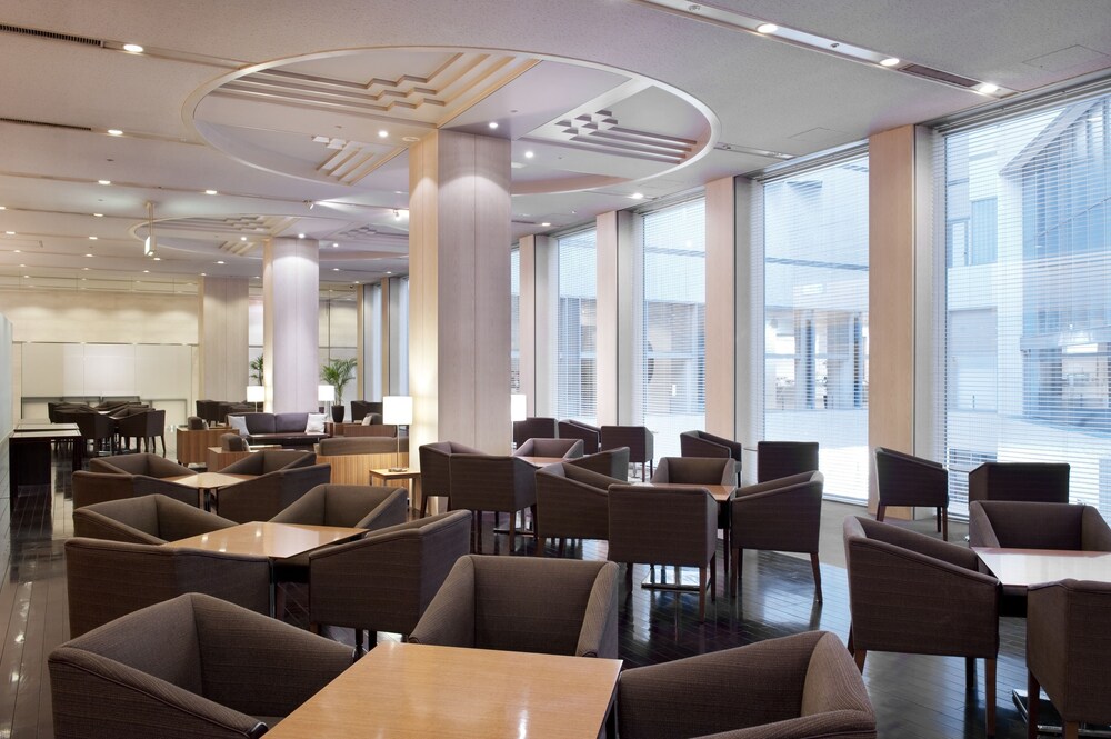 Hotel Lounge