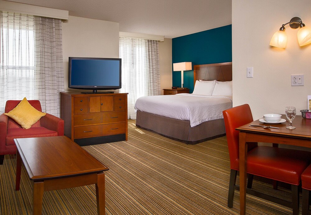 Studio - Guestroom
