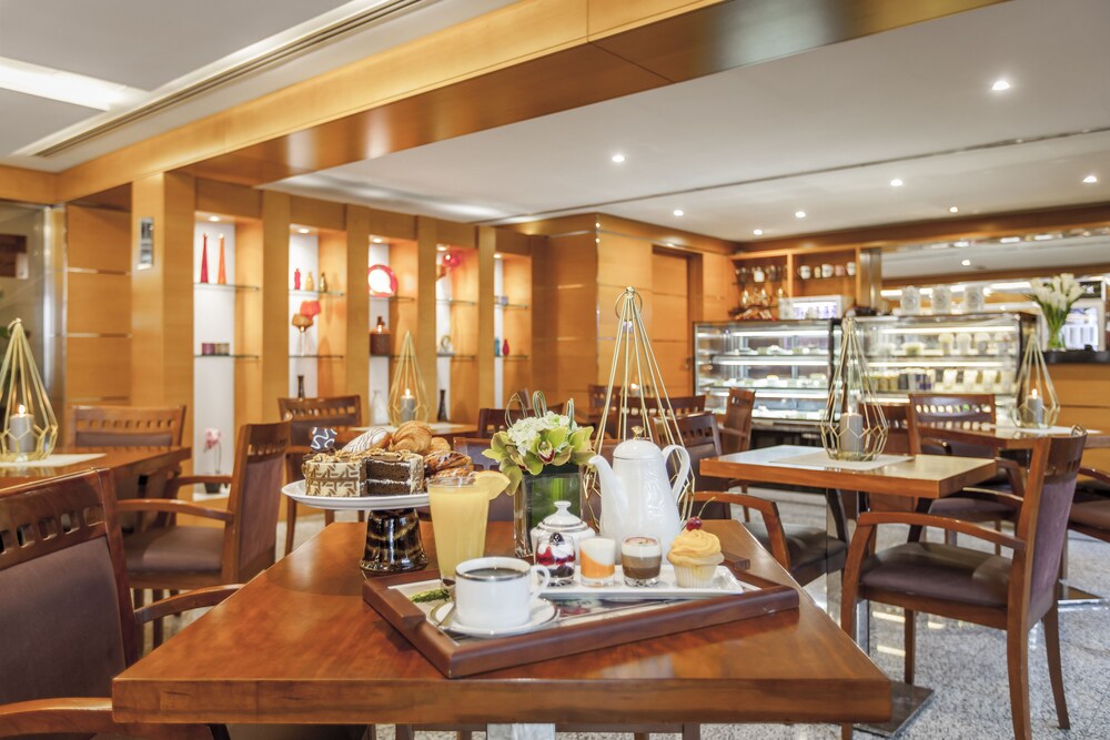 Lobby-Lounge