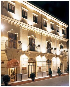 Facciata hotel