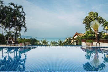 Infinity Pool