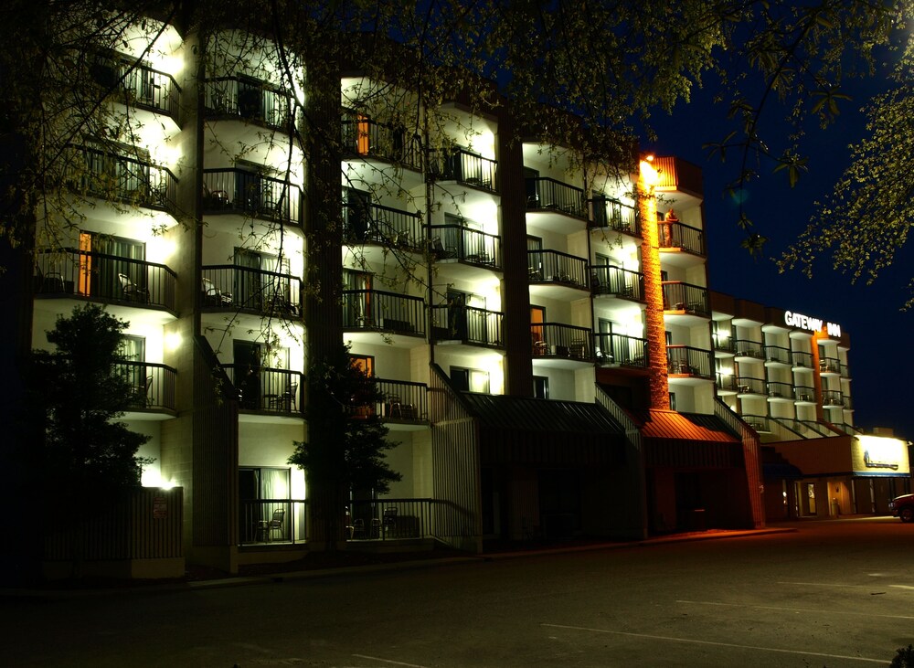 Hotel Front - Evening/Night