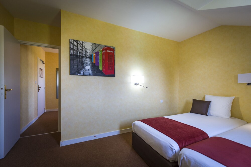 Guestroom