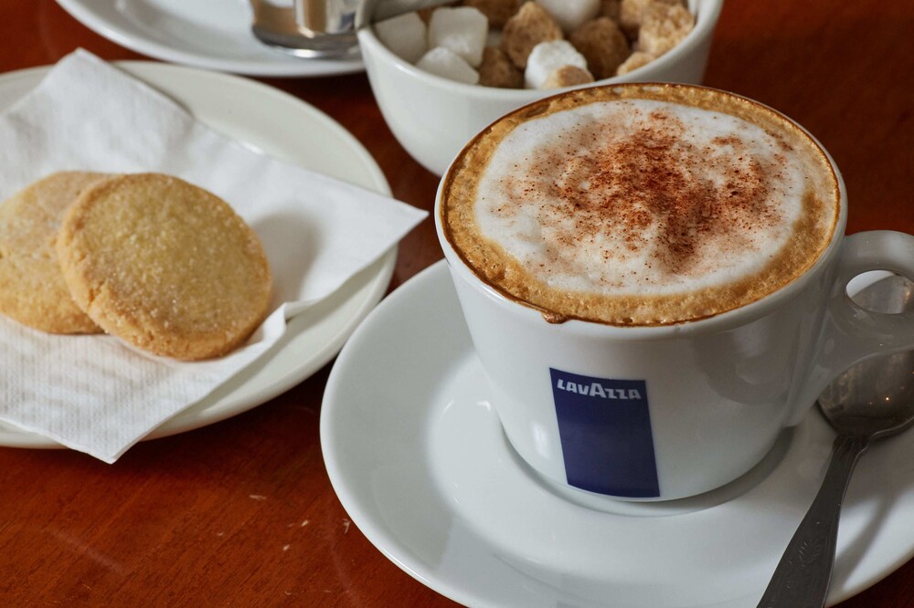 Coffee Shop