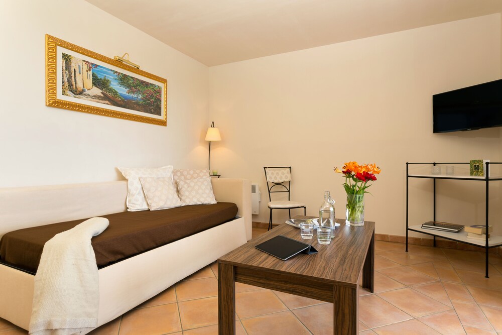 2 Bedroom Apartment for 7 - Guestroom