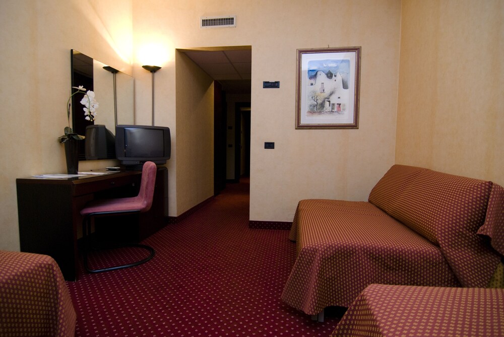 Guestroom