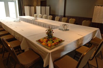 Executive Lounge