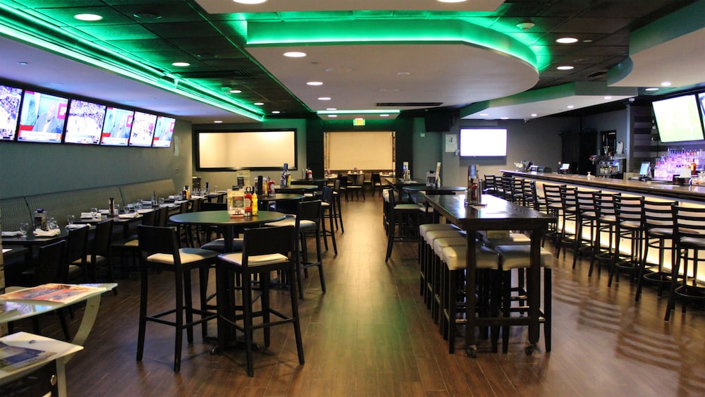 Hotel Bar
