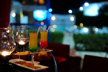 Hotel Bar