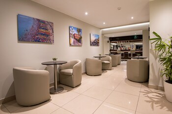 Hotel Lounge