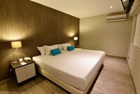 Superior Double Room, City View