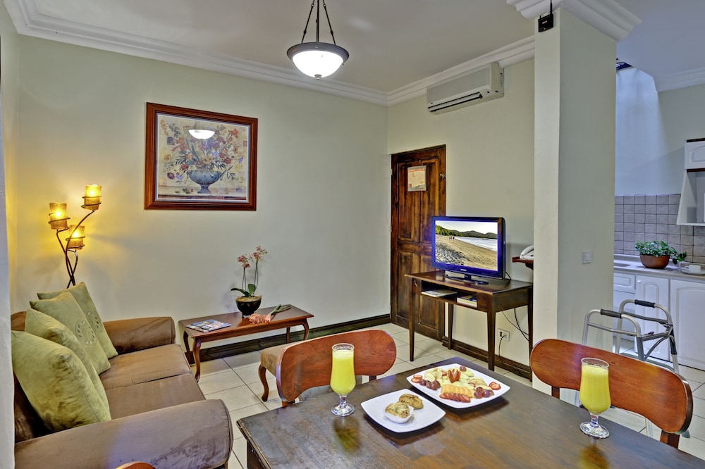 Junior Suite Handicap - Guestroom