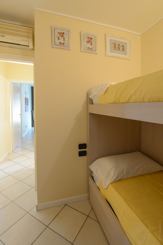 Childrens Theme Room