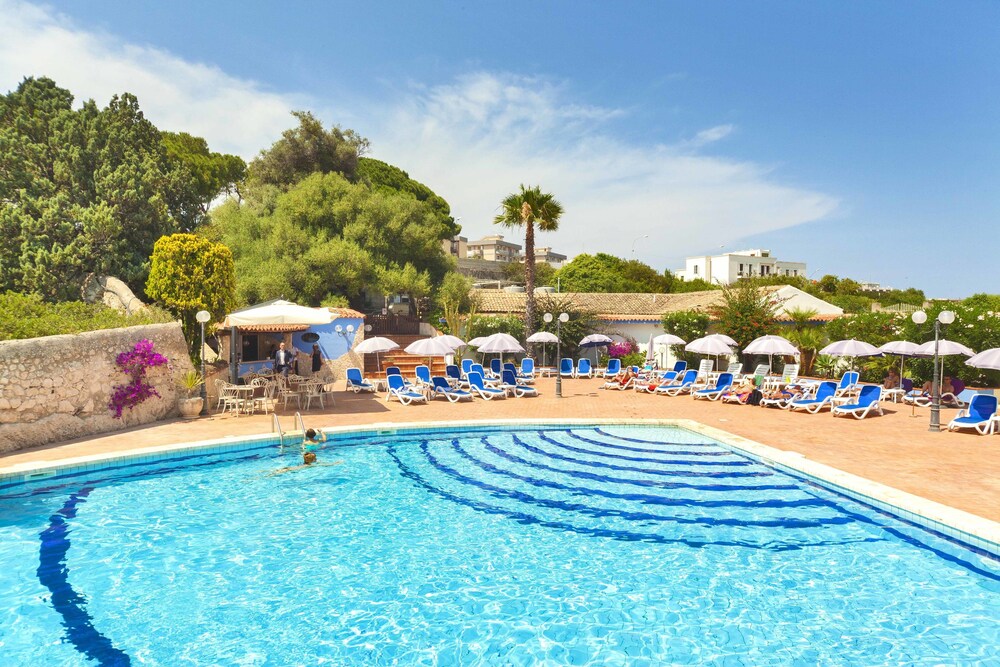 Piscina all'aperto