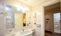 Classic Single Room