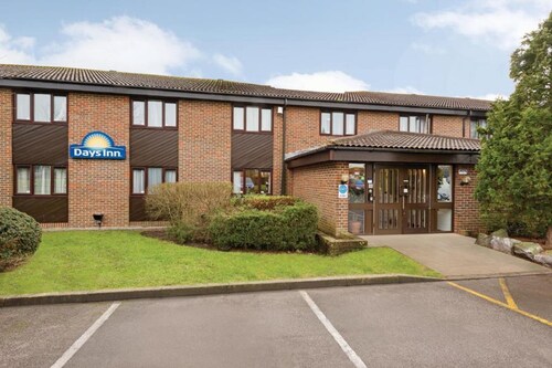 Days Inn by Wyndham Sedgemoor M5