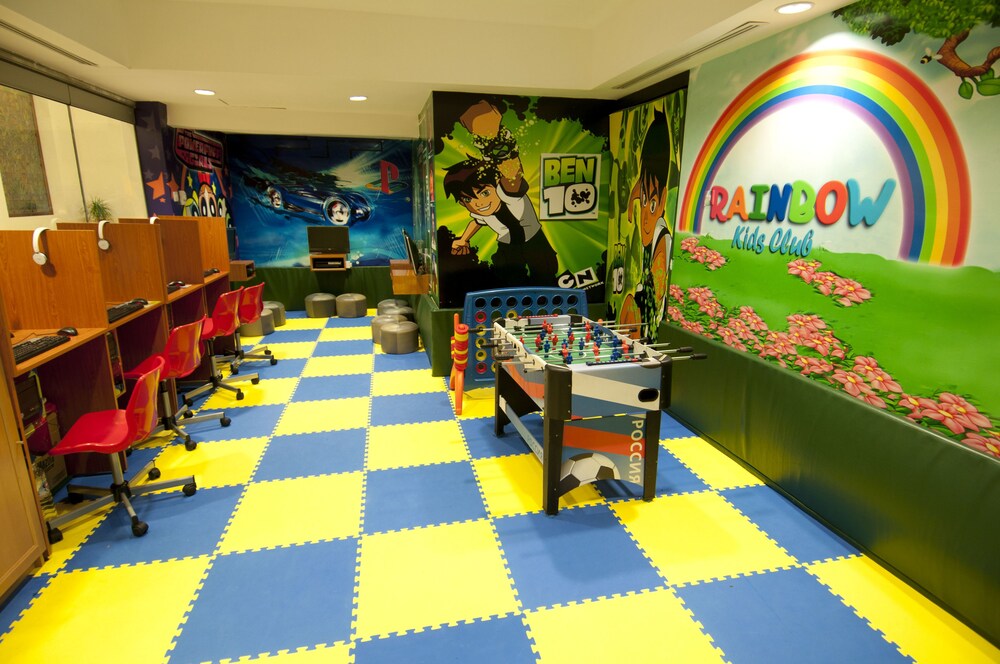 Childrens Play Area - Indoor