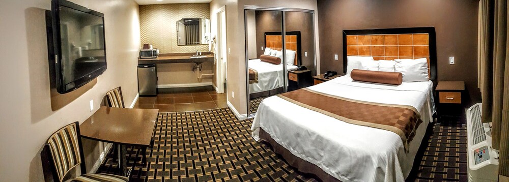 Guestroom View