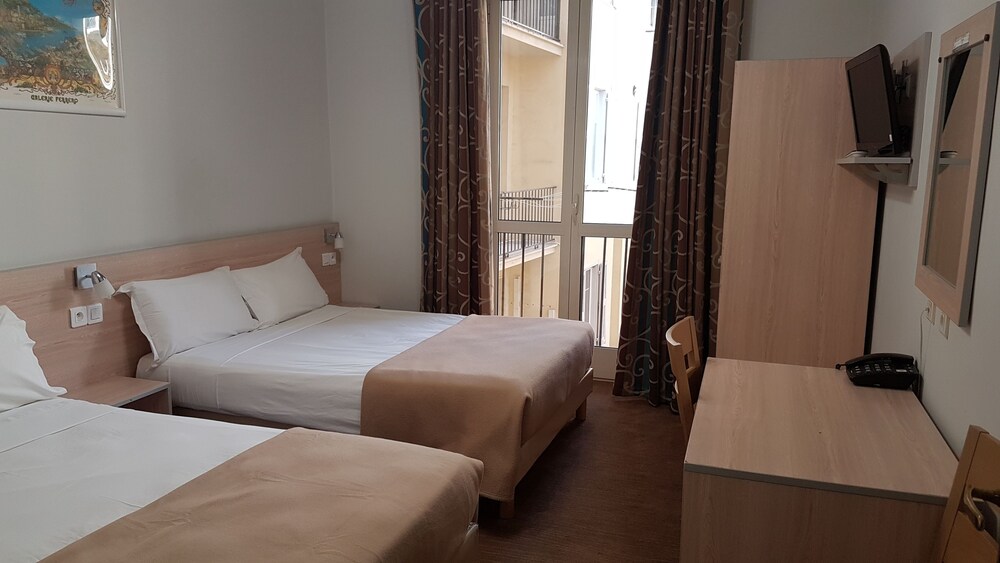 Guestroom