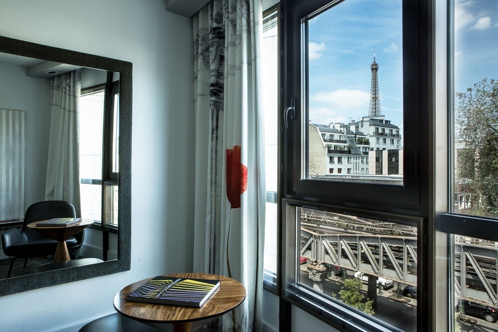 Guestroom View