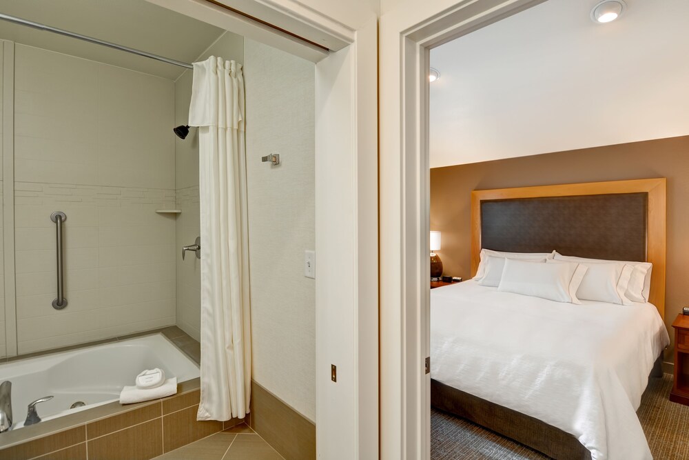 Jetted Tub