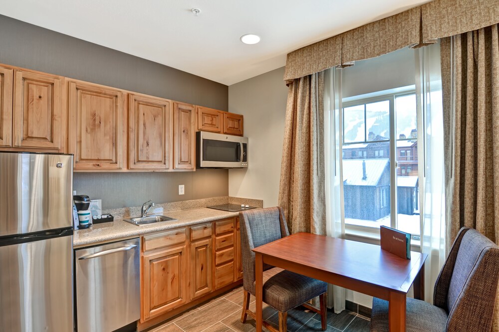 In-Room Kitchen