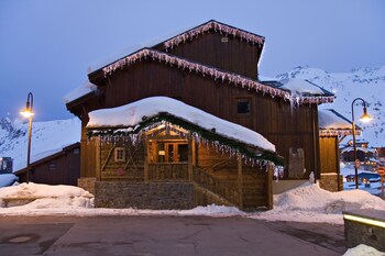Hotel Front - Evening/Night