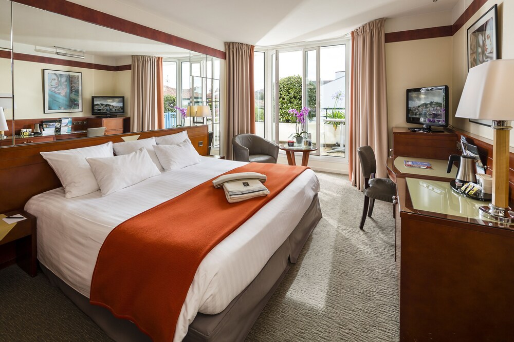 Guestroom