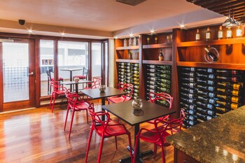 Hotel Lounge