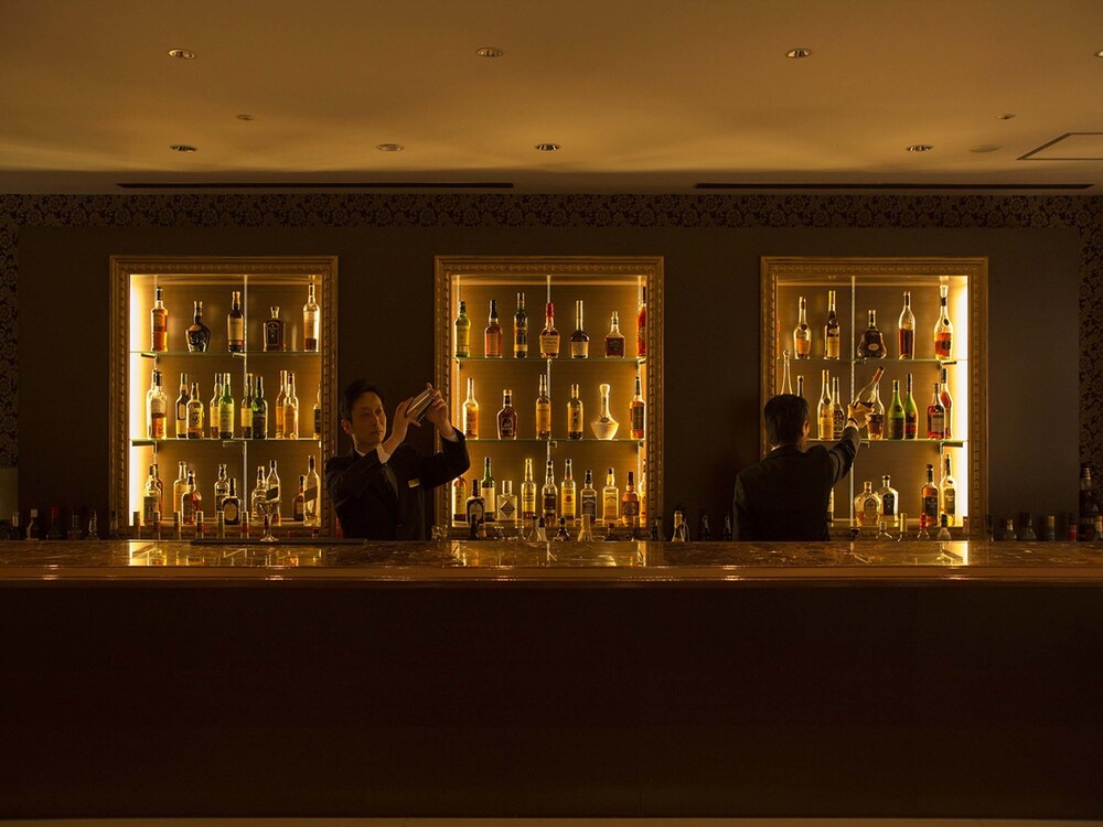 Hotel Bar
