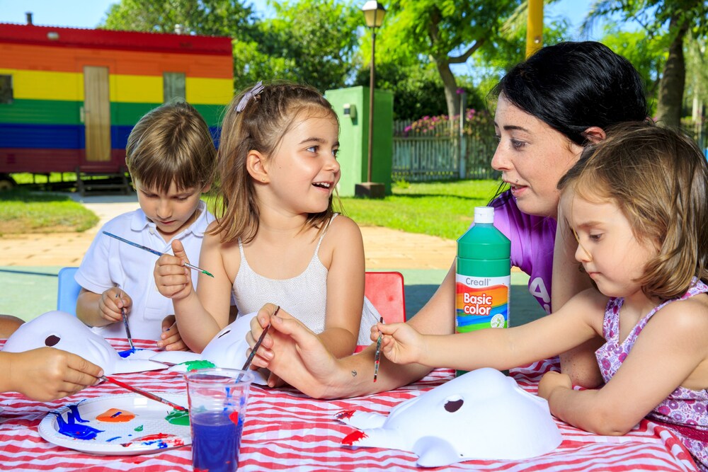 Childrens Play Area - Outdoor
