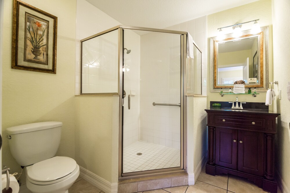 Suite, 1 Queen Bed (Preferred Suite) - Guestroom