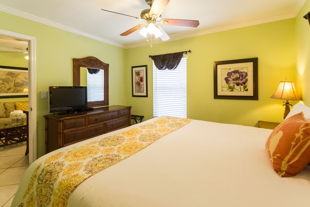 Family Suite, 2 Bedrooms (Preferred Suite) - Guestroom