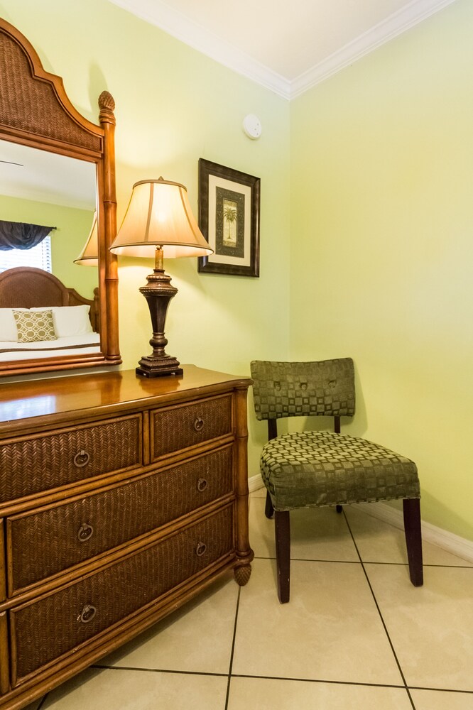 Family Suite, 2 Bedrooms (Preferred Suite) - Guestroom