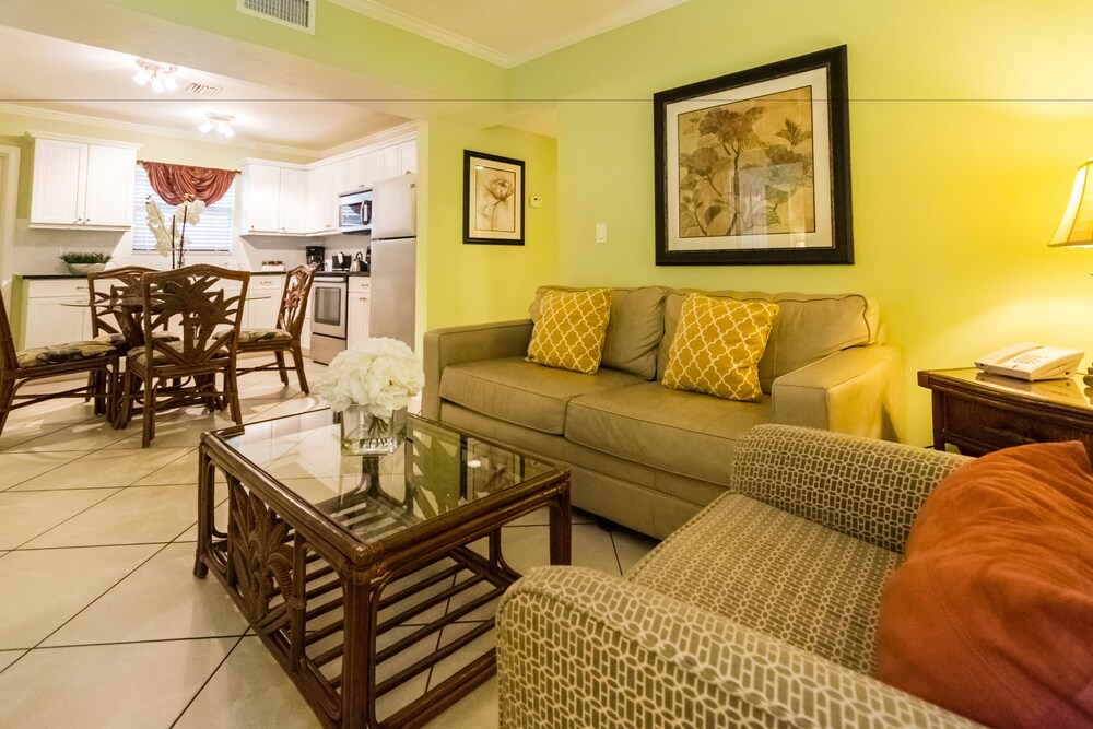 Family Suite, 2 Bedrooms (Preferred Suite) - Guestroom