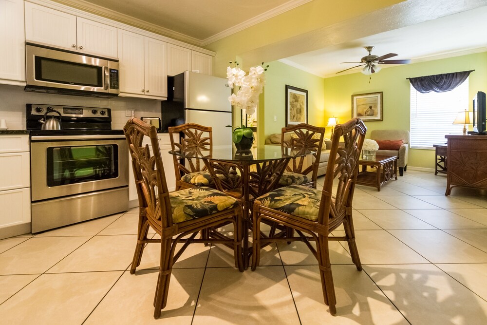 Family Suite, 2 Bedrooms (Preferred Suite) - Guestroom