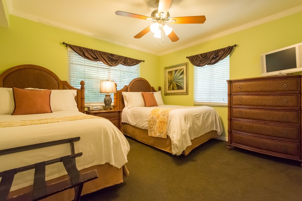 Suite, 2 Double Beds (Preferred Suite) - Guestroom