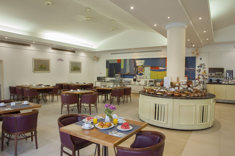 Food Court