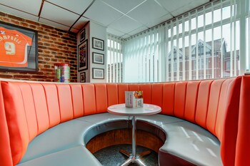 Sports Bar