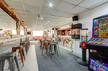 Sports Bar
