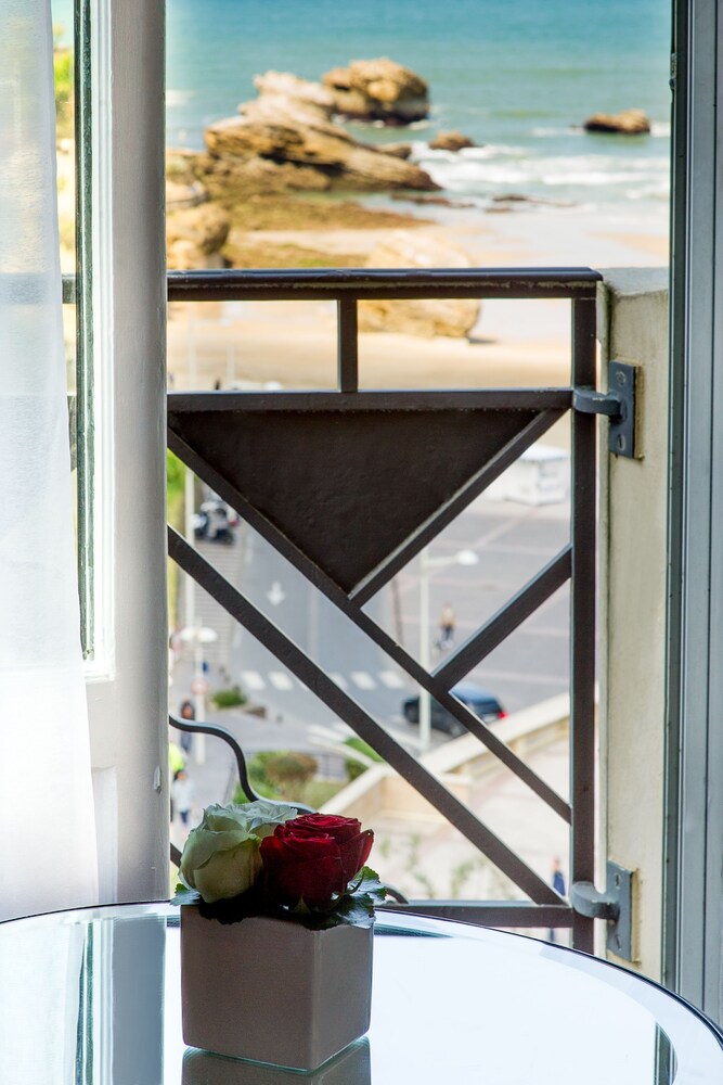 Guestroom View