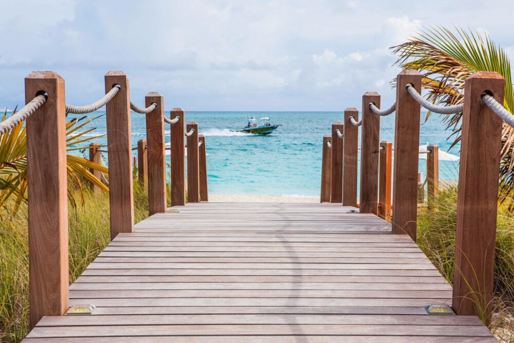 Beach/Ocean View