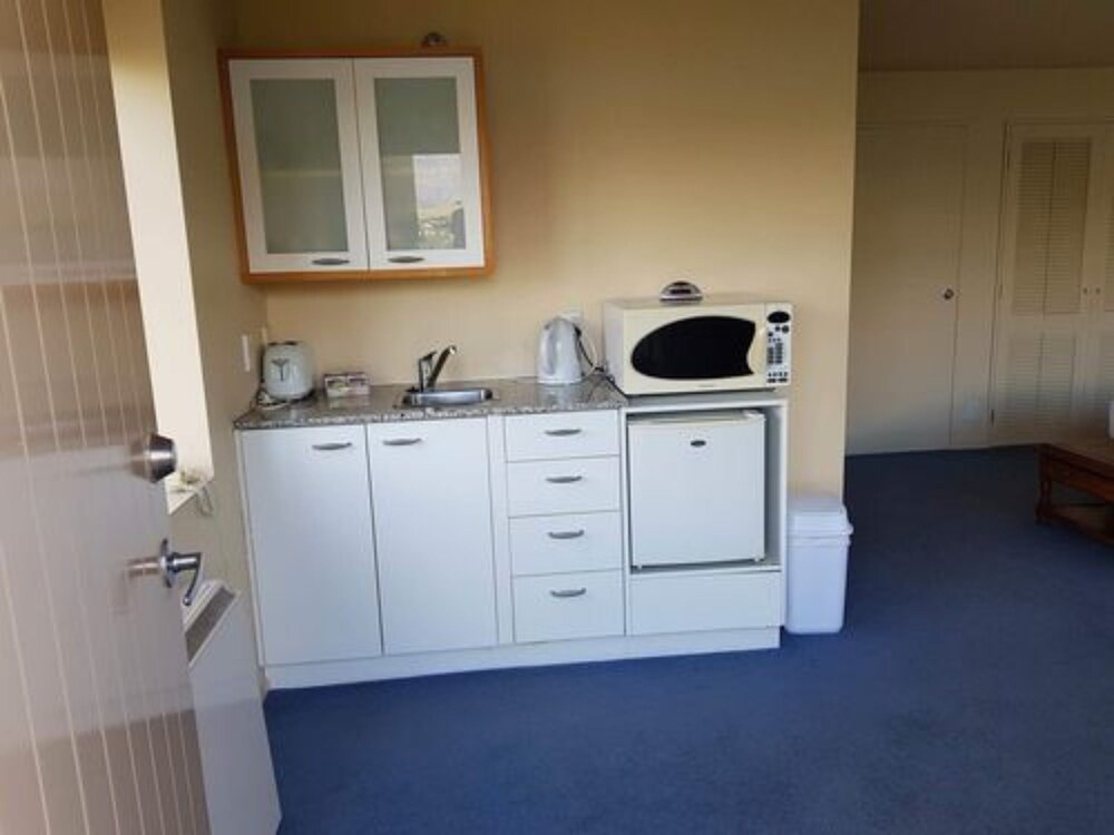 Studio - Guestroom