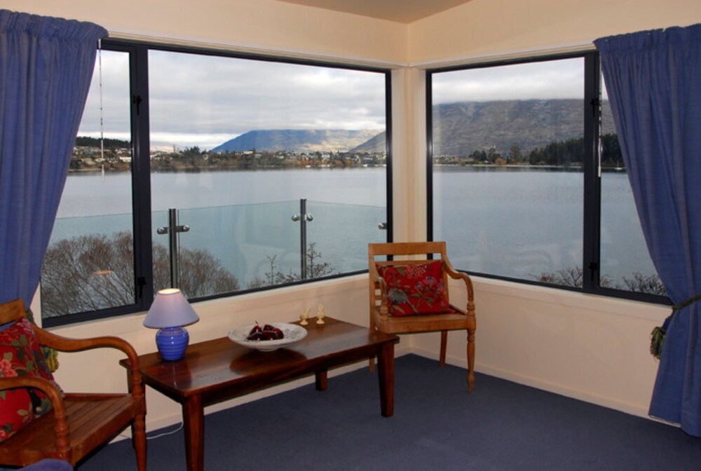 Standard Apartment, 4 Bedrooms - Guestroom