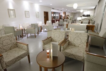 Hotel Lounge