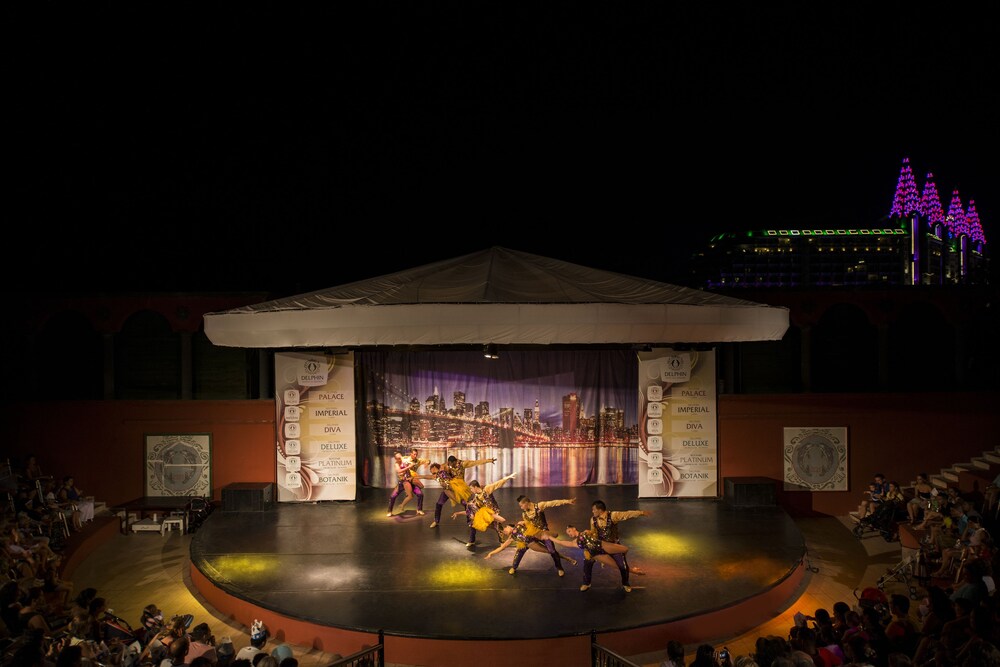Theater Show