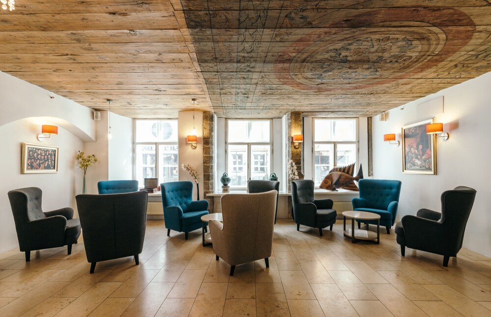 Hotel Lounge
