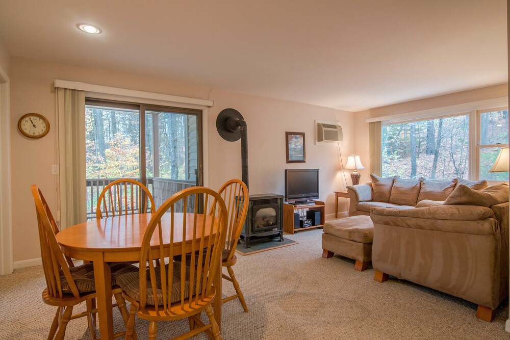 Condo, 1 Bedroom - Living Area