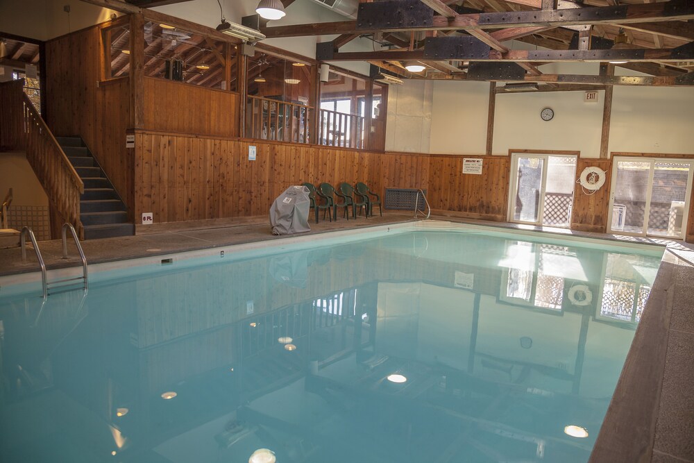 Indoor/Outdoor Pool